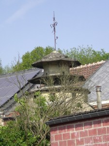 Carnieres-Chemin -Rouge